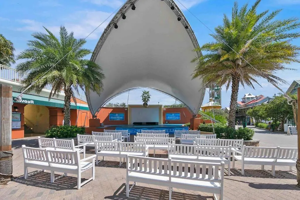 Charming Holiday Isle Destin Beach Access Townhome Holiday home